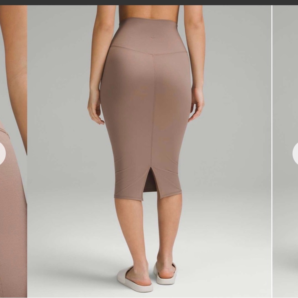 Lululemon Nulu Slim-Fit High-Rise Skirt
Taupetastic